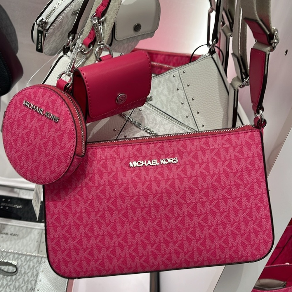 Michael Kors Jet Set Signature Logo Crossbody Bag with Case Apple Airpods Pro®